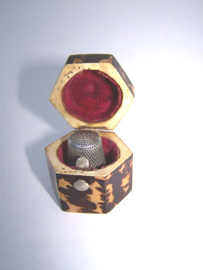 A Charming Antique Tortoiseshell Thimble Box circa 1830 — image 3
